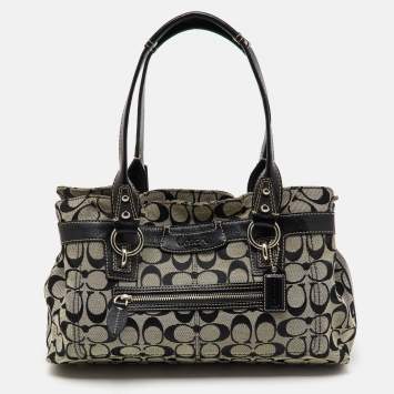 مملوكة مسبقًا Coach Black/White Signature Canvas and Leather Shoulder Bag