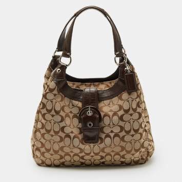 Pre Owned Coach Beige/Brown Signature Canvas and Leather Soho Lynn Hobo