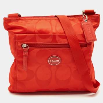 مملوكة مسبقًا Coach Orange Signature Nylon File Messenger Bag