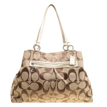 Pre Owned Coach Beige Signature Canvas Shopper Tote