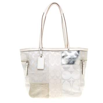 Pre Owned Coach White/Silver Canvas and Leather Patchwork Shopper Tote