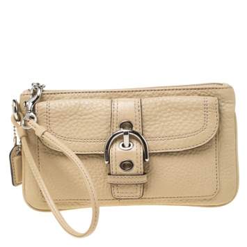 Pre Owned Coach Beige Leather Buckle Pocket Wristlet Pouch