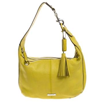 Pre Owned Coach Yellow Leather Avery Hobo