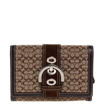 مملوكة مسبقًا Coach Brown Signature Buckle Flap Compact Wallet