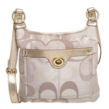 مملوكة مسبقًا Coach Beige Signature Canvas and Leather Crossbody Bag