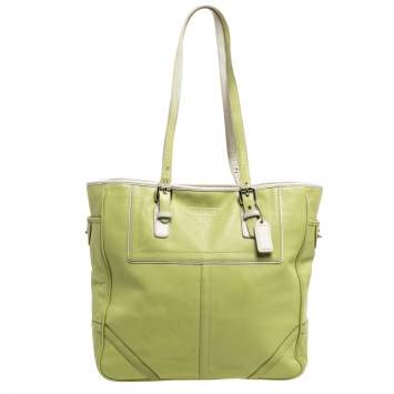 Pre Owned Coach Light Green Leather East West Gallery Tote