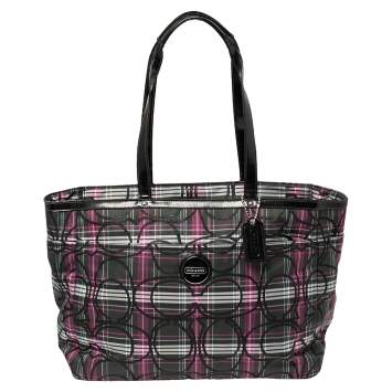 Coach Outlet Flash Sale: Shop huge discounts on luxury handbags, wallets -  nj.com