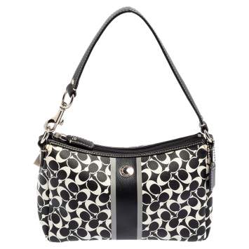 Pre Owned Coach White/Black Signature Leather Baguette 