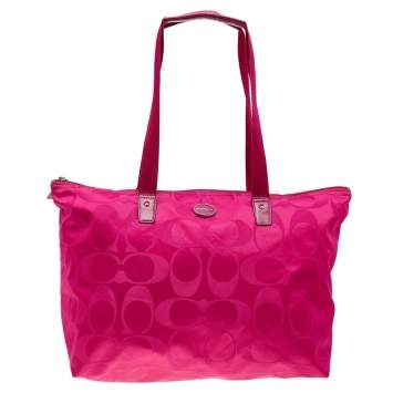Pre Owned Coach Pink Nylon Getaway Packable Weekender Tote