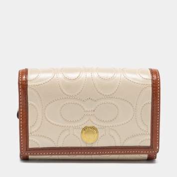 Pre Owned Coach Off White/Brown Signature Leather Trifold Compact Wallet