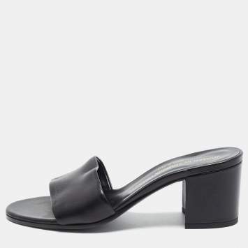 مملوكة مسبقًا Common Projects Size 37 Black Leather Block Heel Slide Sandals