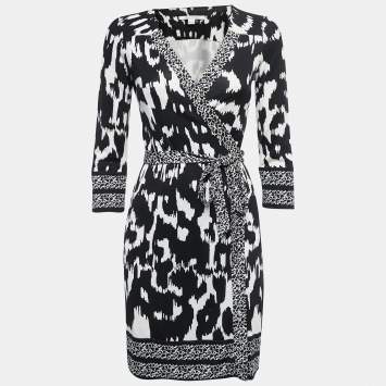 Pre Owned Diane Von Furstenberg Black Printed Silk Knit Tallulah Wrap Mini Dress M