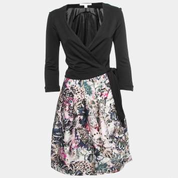 Pre Owned Diane Von Furstenberg Black Jersey Printed Contrast Midi Wrap Dress M