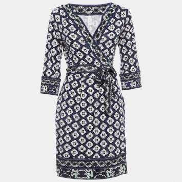 Pre Owned Diane Von Furstenberg Pink/Blue Printed Silk Wrap Midi Dress