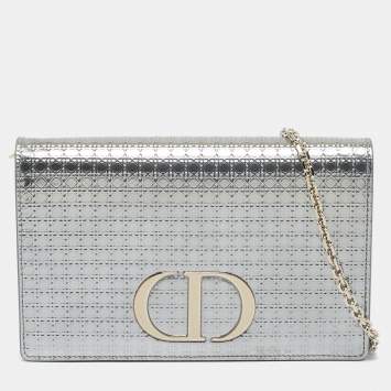 Pre Owned Dior Silver Microcannage Patent Leather 30 Montaigne Convertible Belt Bag