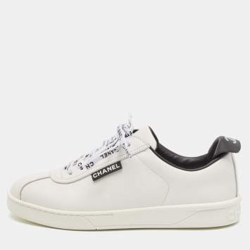 Pre Owned Chanel White/Black Leather Logo Lace Up Low Top Sneakers Size 36
