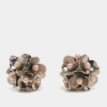 Pre Owned Dior Silver Tone Metal Pearl Embellished Tribal Flower Petals Earrings