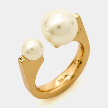 Pre Owned Dior Tribales Faux Pearl Gold Tone Ring Size 51