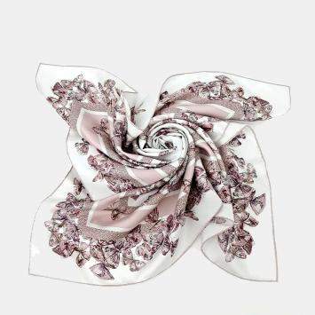 مملوكة مسبقًا Dior Multicolor Silk scarf