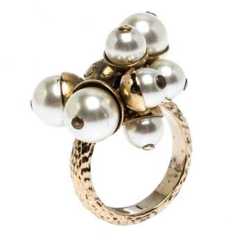 Pre Owned Dior Mise en Dior Faux Pearl Gold Tone Ring Size 54.5