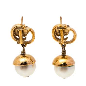 Pre Owned Dior Mise en Dior Faux Pearl Gold Tone Drop Earrings