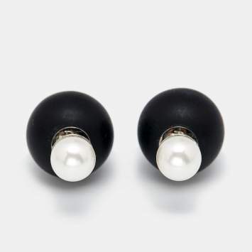 Pre Owned Dior Mise En Dior Tribales Resin Faux Pearl Silver Tone Metal Stud Earrings