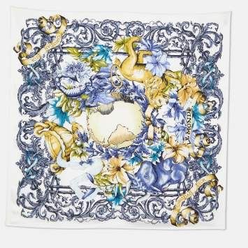 مملوكة مسبقًا Dior White & Blue Le Monde Silk Scarf