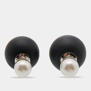 Pre Owned Dior Tribales Resin Faux Pearl Silver Tone Earrings