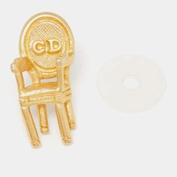 Pre Owned Christian Dior Vintage Gold Plated CD Chair Pin Brooch