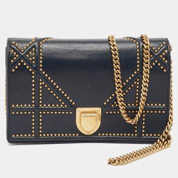 Pre Owned Dior Navy Blue Leather Leather Diorama Wallet On Chain