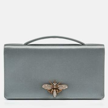مملوكة مسبقًا Dior Grey Satin D-Bee Clutch