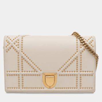 Pre Owned Dior White Studded Lambskin Diorama Wallet on Chain