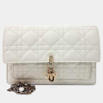 Pre Owned Dior White Leather Miss Dior Chain Pouch