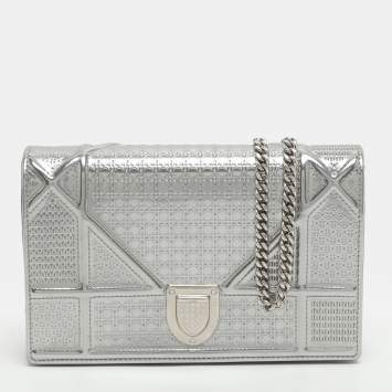 Pre Owned Dior Diorama Silver Micro Cannage Patent Leather Wallet on Chain