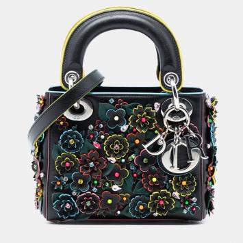 مملوكة مسبقًا Dior Black Mini Lambskin 3D Floral Embroidered Lady Dior