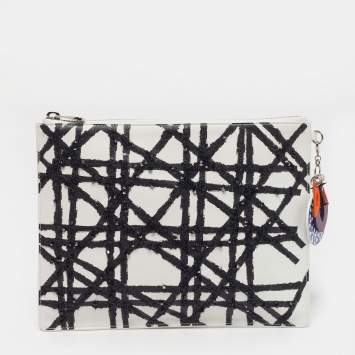 Pre Owned Dior x Daniel Gordon Limited Edition Zip Art White/Black Cannage Sequins and Leather Pouch 