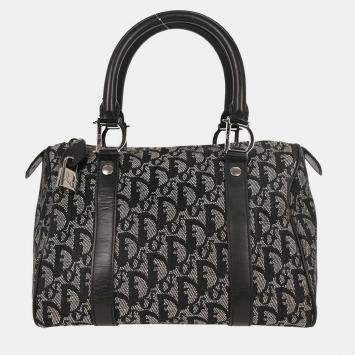 Pre Owned حقيبة يد كريستيان ديور تروتر سوداء دافل