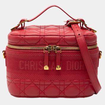مملوكة مسبقًا Dior Red Small Lambskin Cannage DiorTravel Vanity Case