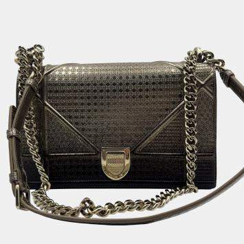 Pre Owned Dior Ombre Gold/Black Microcannage Patent Leather Medium Diorama Flap Shoulder Bag