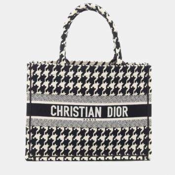مملوكة مسبقًا Christian Dior Book Tote Medium Black White Canvas Tote Bag