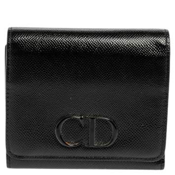 Pre Owned Dior Black Patent Leather Mania Trifold Wallet