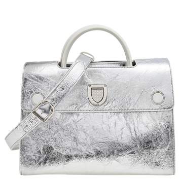 Pre Owned Dior Metallic Silver Leather Medium Diorever Bag