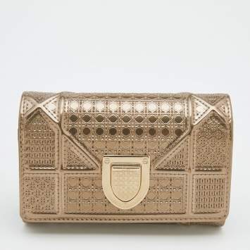 Pre Owned Dior Gold Micro Cannage Patent Leather Diorama Trifold Wallet