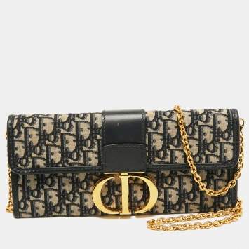 Pre Owned Dior Navy Blue Oblique Canvas and Leather 30 Montaigne Chain Clutch