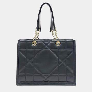 Pre Owned Christian Dior Black Leather Essential Medium Tote Bag