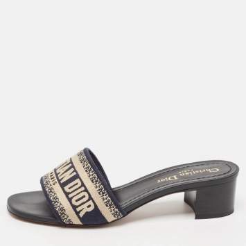 Pre Owned Dior Navy Blue Embroidered Canvas Dway Slide Sandals Size 36.5