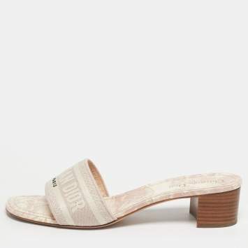 Pre Owned Dior Pink Embroidered Canvas Dway Slide Sandals Size 42