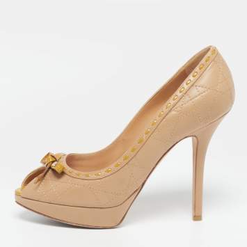 مملوكة مسبقًا Dior Lovely Size 37.5 Beige Leather Peep Toe Pumps