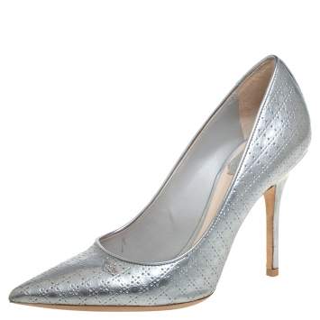 Pre Owned Christian Dior Silver Leather Slip On  Pumps Size 35