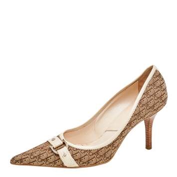 Pre Owned Dior Beige/Cream Diorissimo Canvas And Leather Pointed Toe Pumps Size 39